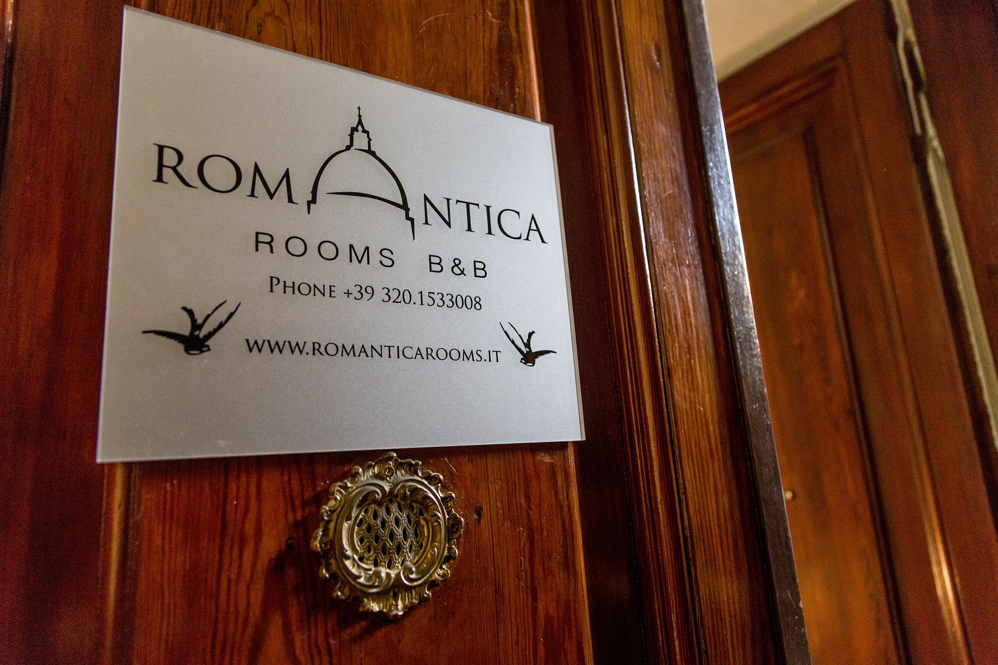 Acomodação com café da manhã  Little Rose Roma